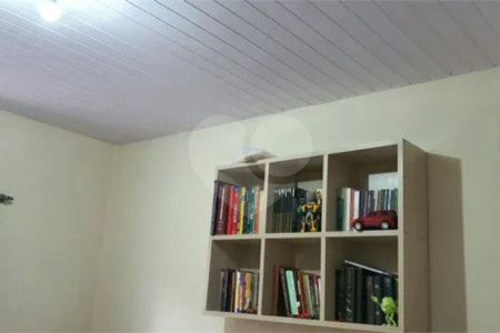 Chácara à venda com 3 quartos, sendo 1 suíte, no Centro, Paraibuna, SP
