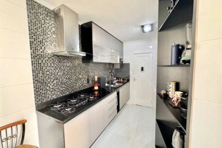 Apartamento à venda com 2 quartos, sendo 1 suíte, em Rio Comprido, Rio de Janeiro, RJ