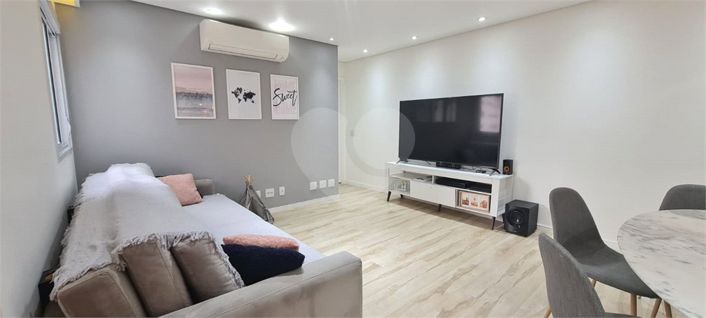 Apartamento à venda com 2 quartos, sendo 1 suíte,  em Barra Funda, São Paulo, SP