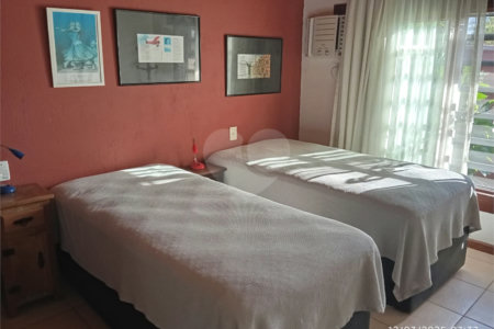 Casa à venda com 4 quartos, sendo 3 suítes, em Geribá, Armação dos Búzios, RJ