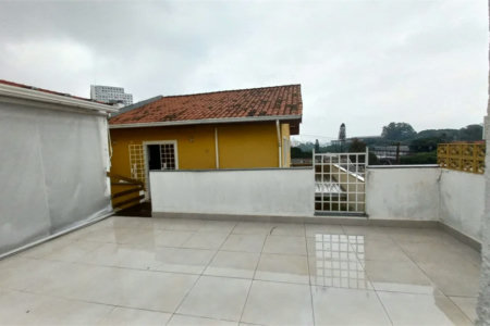 Sobrado à venda com 3 quartos, sendo 1 suíte,  em Vila Gomes, São Paulo, SP