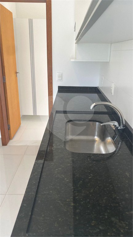 Casa à venda com 4 suítes no condomínio Chácara Ondina, Sorocaba - SP
