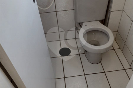 Apartamento à venda com 3 quartos, sendo 1 suíte, em Vila Oliveira, Mogi das Cruzes, SP