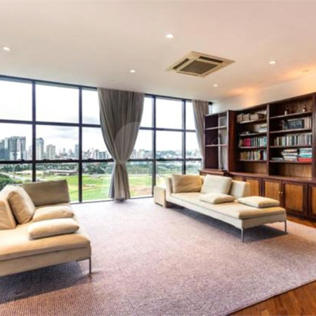 Casa à venda com 6 suítes no condomínio Vitória Régia, São Paulo - SP