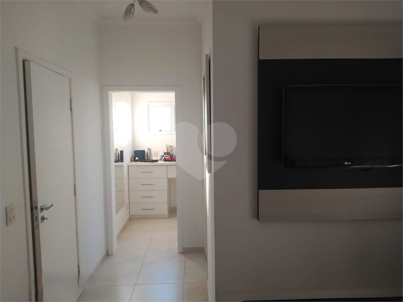 Casa à venda com 3 quartos, sendo 2 suítes,  no condomínio Ibiti Royal Park, Sorocaba - SP