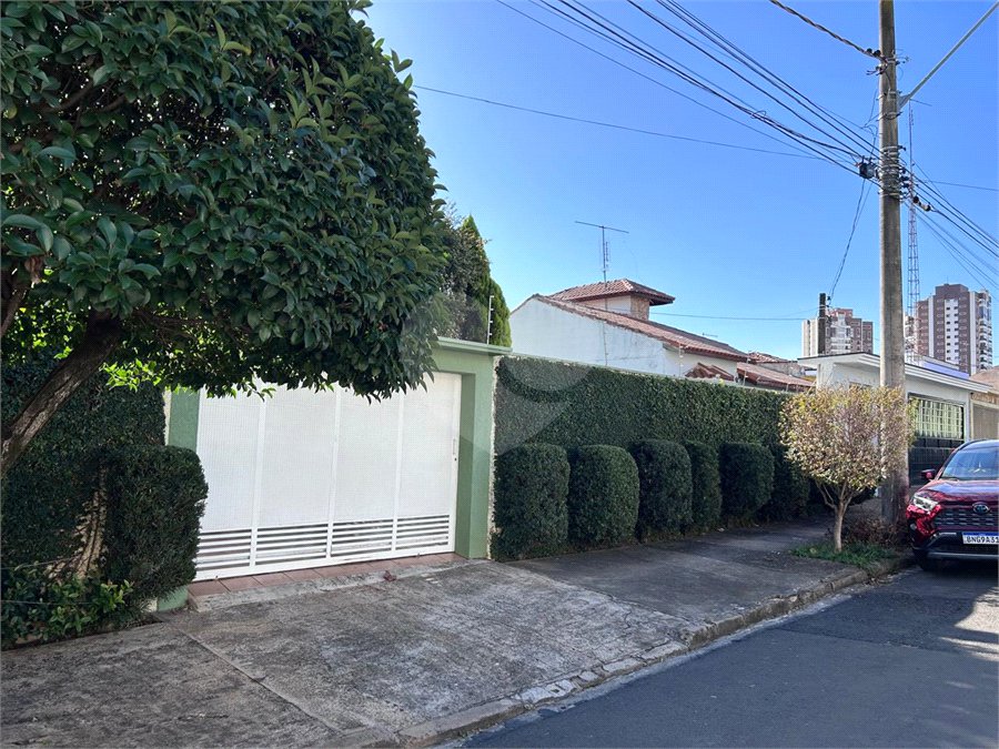 Casa Térrea à venda ou para alugar com 3 quartos, sendo 1 suíte, em Vila Sfeir, Indaiatuba, SP