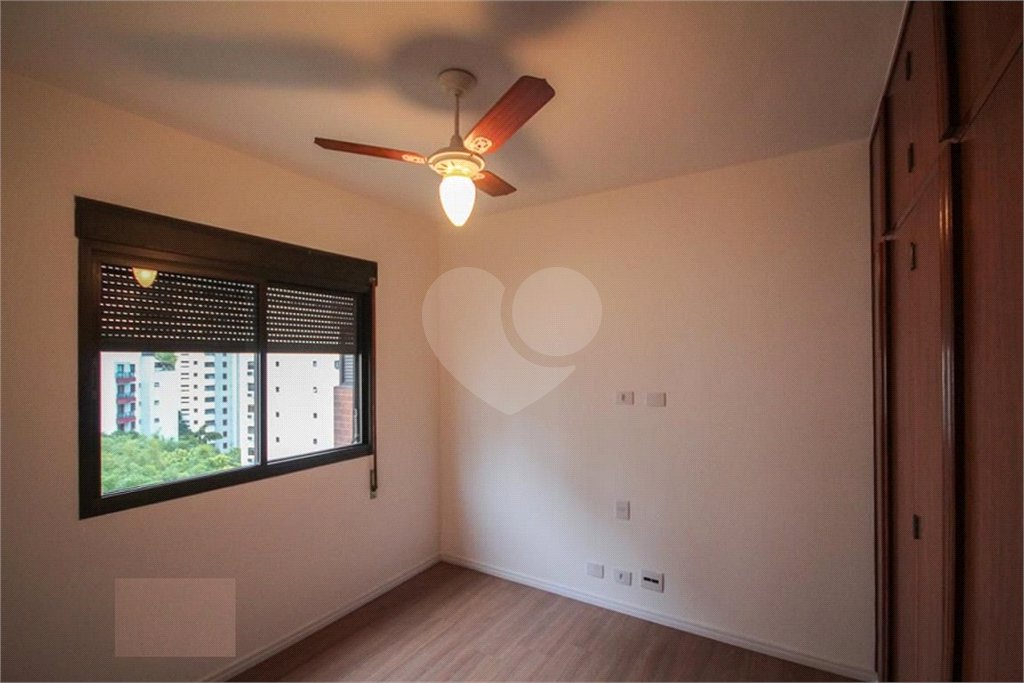 Apartamento à venda com 4 quartos, sendo 2 suítes,  em Real Parque, São Paulo, SP
