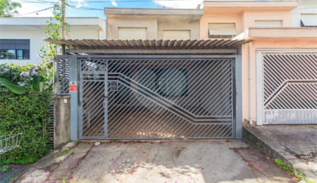 Sobrado à venda com 3 quartos, sendo 1 suíte,  em Vila Mascote, São Paulo, SP