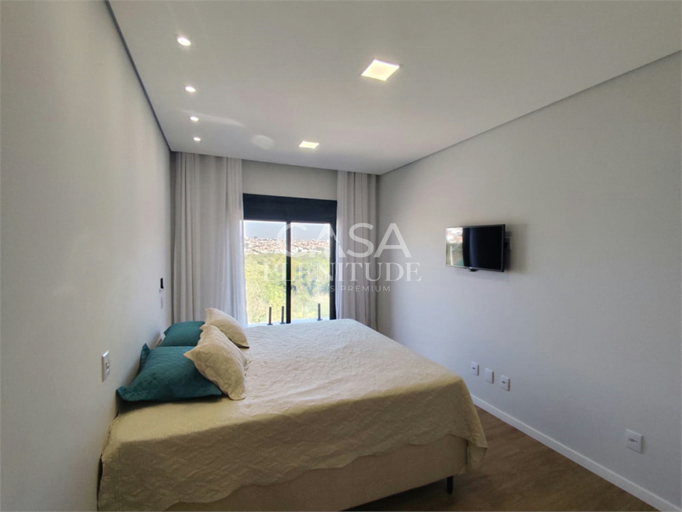 Casa em condomínio à venda com 3 quartos, sendo 1 suíte, em Horto Florestal, Sorocaba, SP
