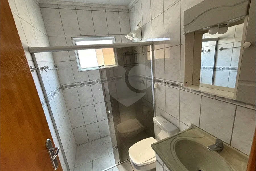 Sobrado à venda ou para alugar com 2 quartos em Vila Nova Cachoeirinha, São Paulo, SP