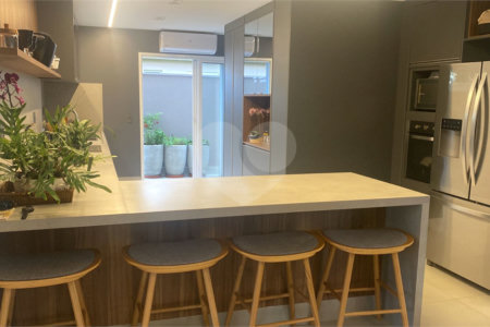 Casa à venda com 4 suítes no condomínio Reserva Santa Luísa, Ribeirão Preto - SP