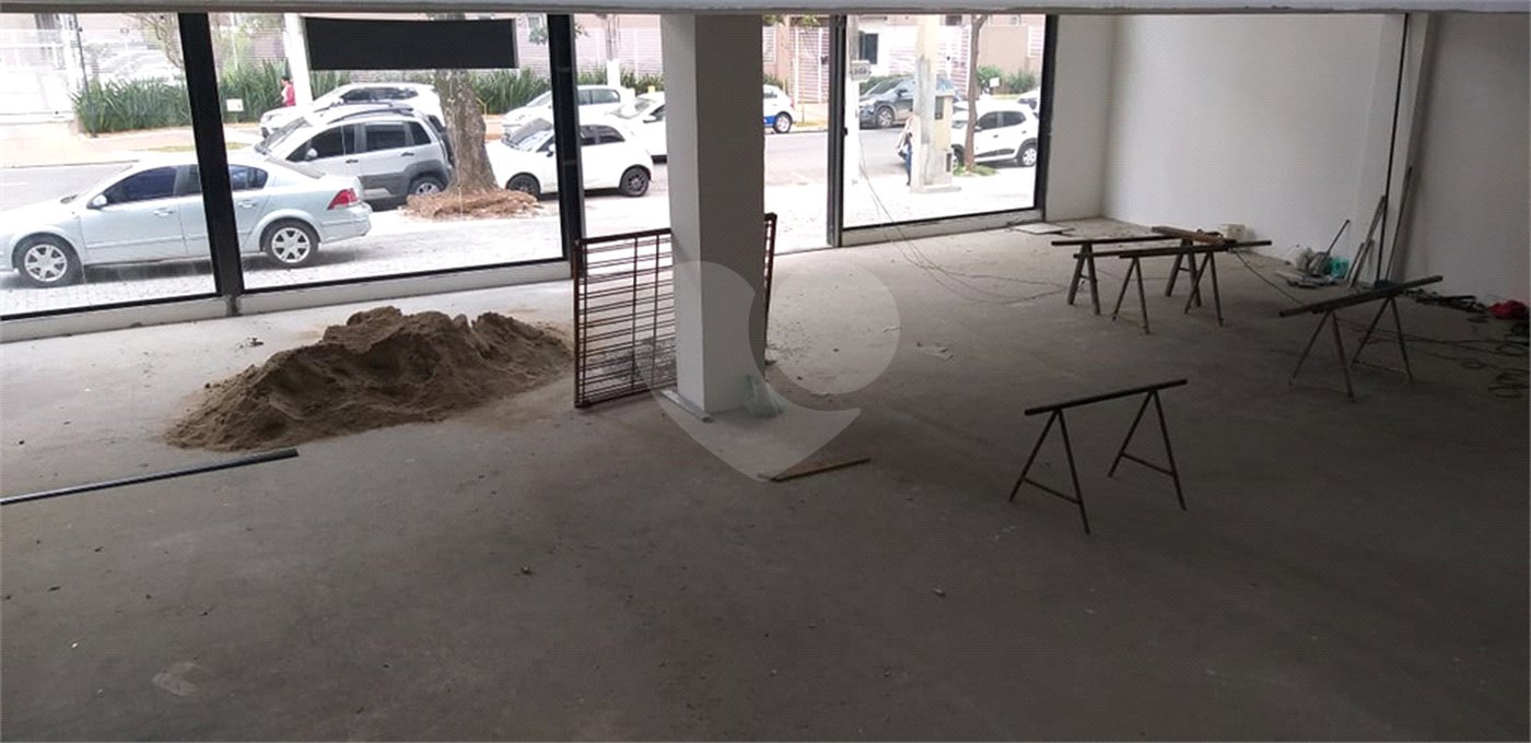 Prédio à venda em Tremembé, São Paulo, SP