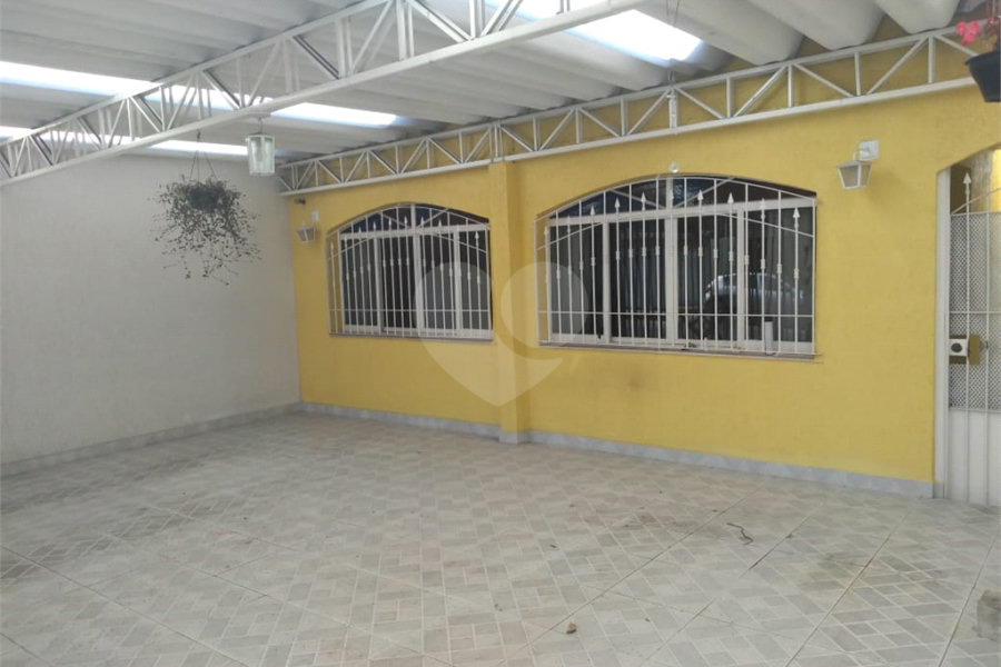 Casa Térrea à venda com 4 quartos, sendo 1 suíte, em Vila Medeiros, São Paulo, SP
