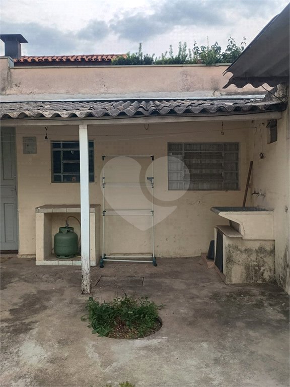 Casa à venda com 4 quartos, sendo 1 suíte, em Vila Cordeiro, São Paulo, SP