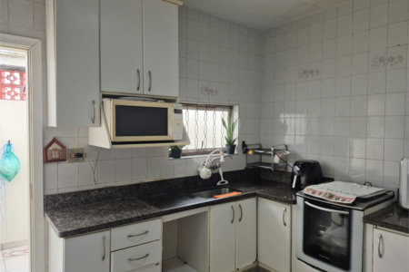 Casa Térrea à venda com 2 quartos em Vila Lageado, São Paulo, SP