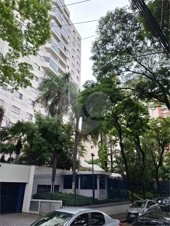 Apartamento com 130 m² , Bairro Saúde