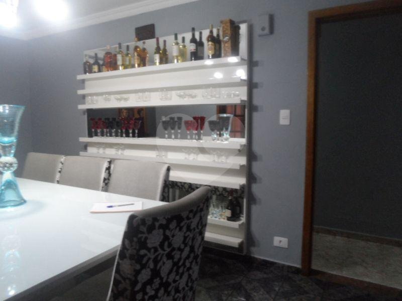 Prédio à venda com 4 quartos em Santana, São Paulo, SP