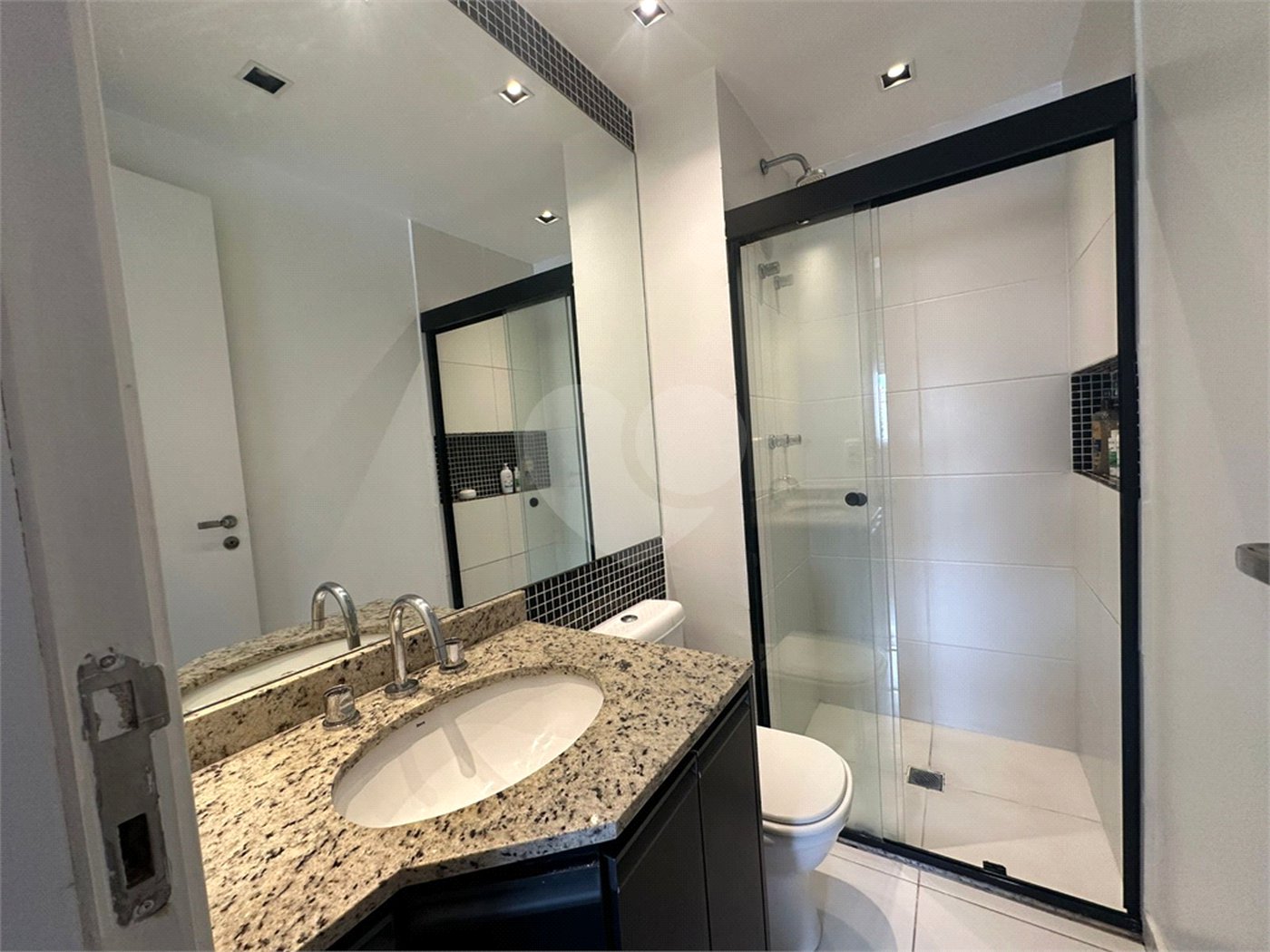 Apartamento à venda com 2 suítes em Vila Andrade, São Paulo, SP