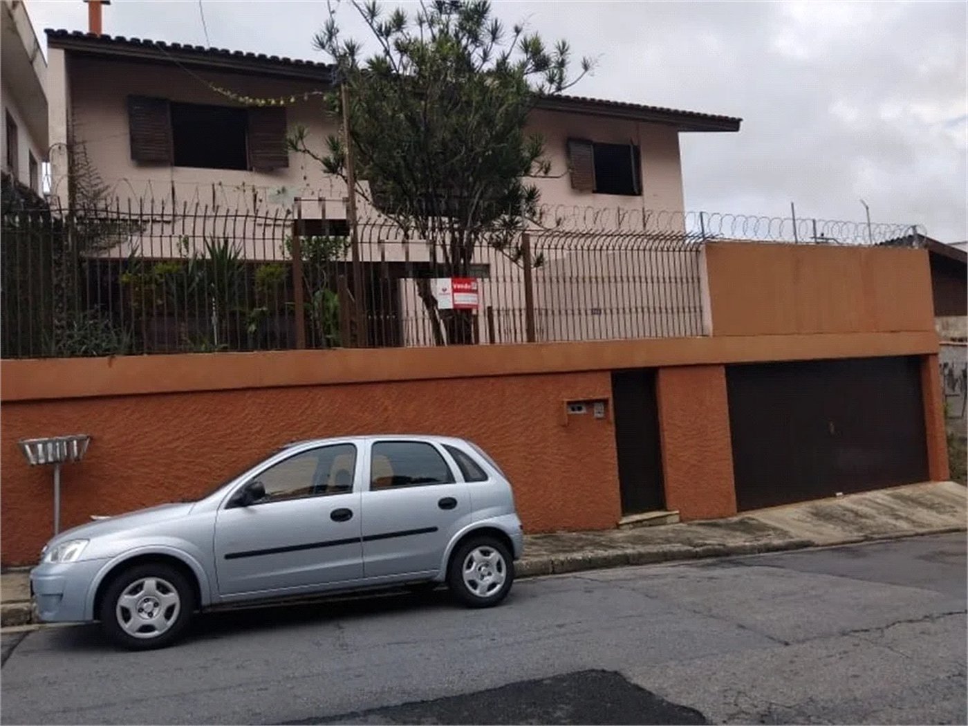 Sobrado à venda com 3 quartos, sendo 1 suíte, em Jardim Pinheiros, São Paulo, SP