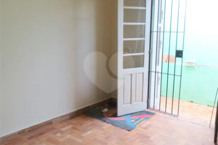 Sobrado à venda com 2 quartos em Vila Gumercindo, São Paulo, SP