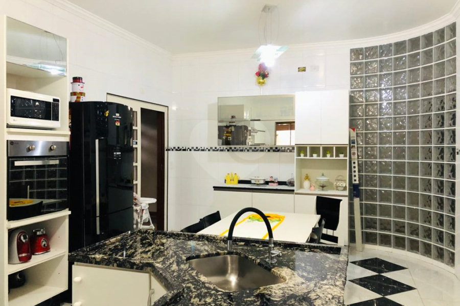 Casa Térrea à venda com 3 quartos, sendo 1 suíte, em Serra da Cantareira, Mairiporã, SP
