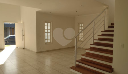 Casa para alugar com 3 suítes em Loteamento Aldeia da Mata, Votorantim, SP