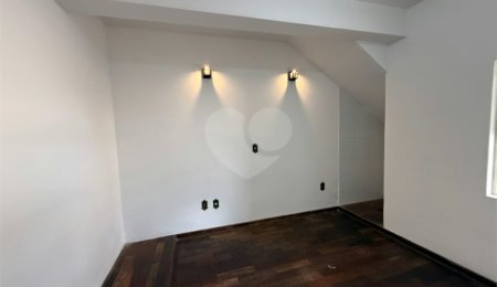 Casa à venda com 2 quartos em Jardim Itália, Itapetininga, SP