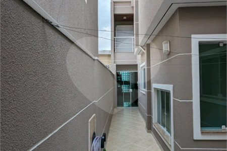 Sobrado Novo à Venda em Mirandópolis | 332 m² | 4 Dormitórios Suítes | 6 Vagas de Garagem