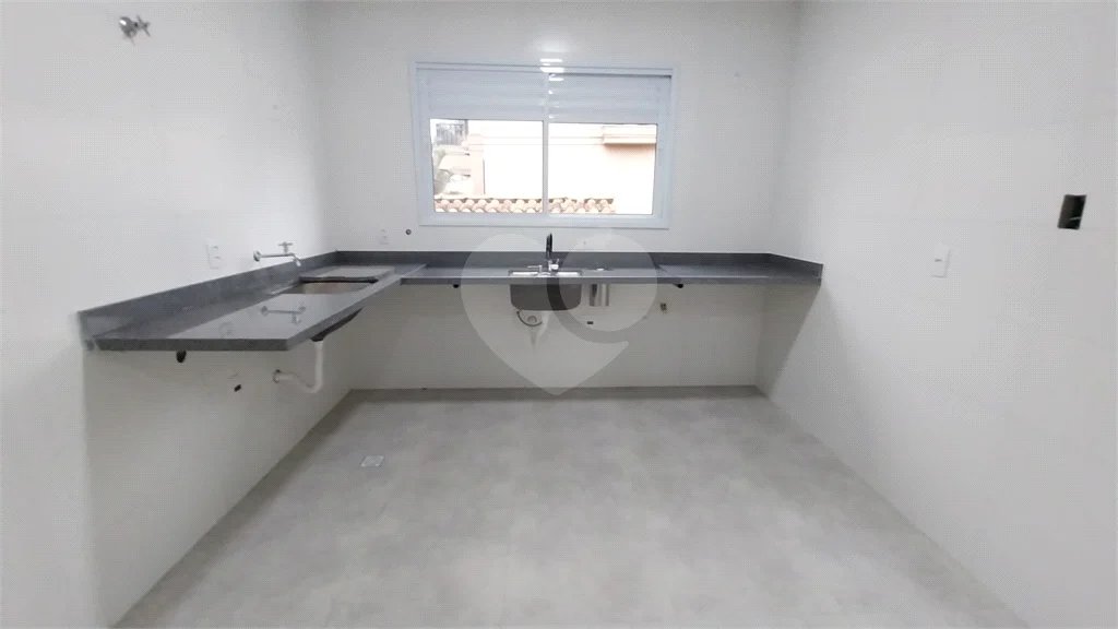 Apartamento novo Região Jardim do São Paulo com – 40 metros - 2 dormitórios - 1 banheiro, sala - cozinha e 1 vaga.