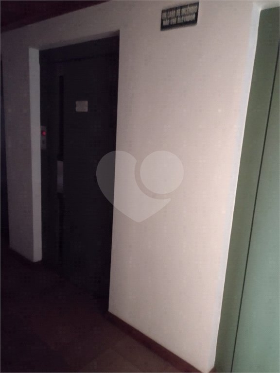 Apartamento no Edificio Jatiúca á venda.