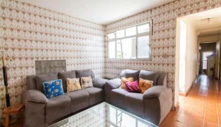 Casa à venda com 3 quartos, sendo 1 suíte, em Cambuci, São Paulo, SP