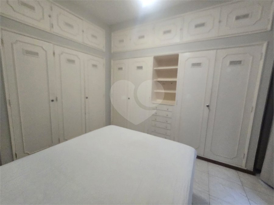 Apartamento à venda com 3 quartos, sendo 1 suíte, em Copacabana, Rio de Janeiro, RJ