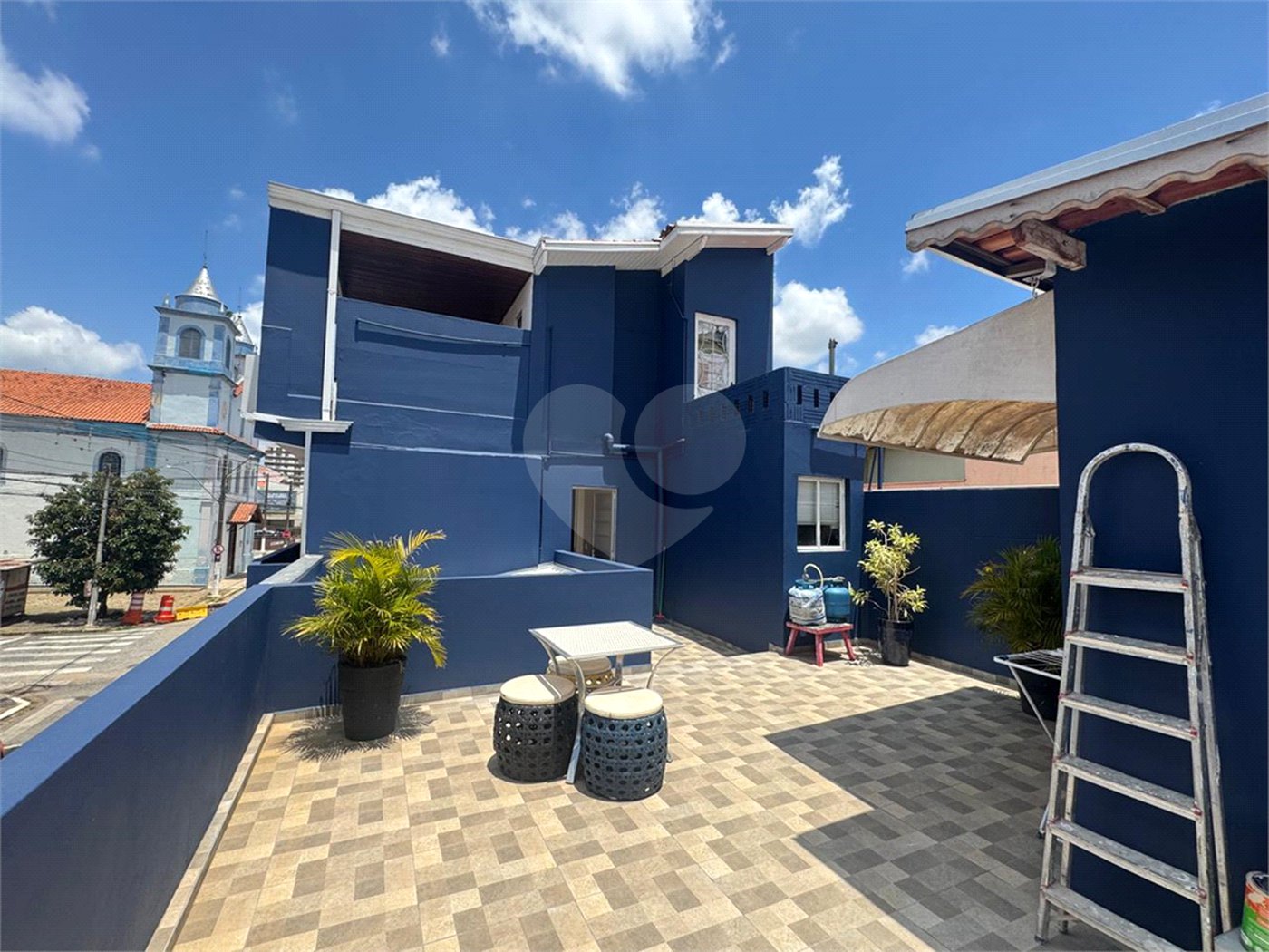 Sobrado à venda com 3 quartos, sendo 1 suíte,  no Centro, Itapetininga, SP