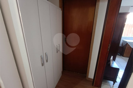 Apartamento à venda com 2 quartos em Vila Marques, São Roque, SP