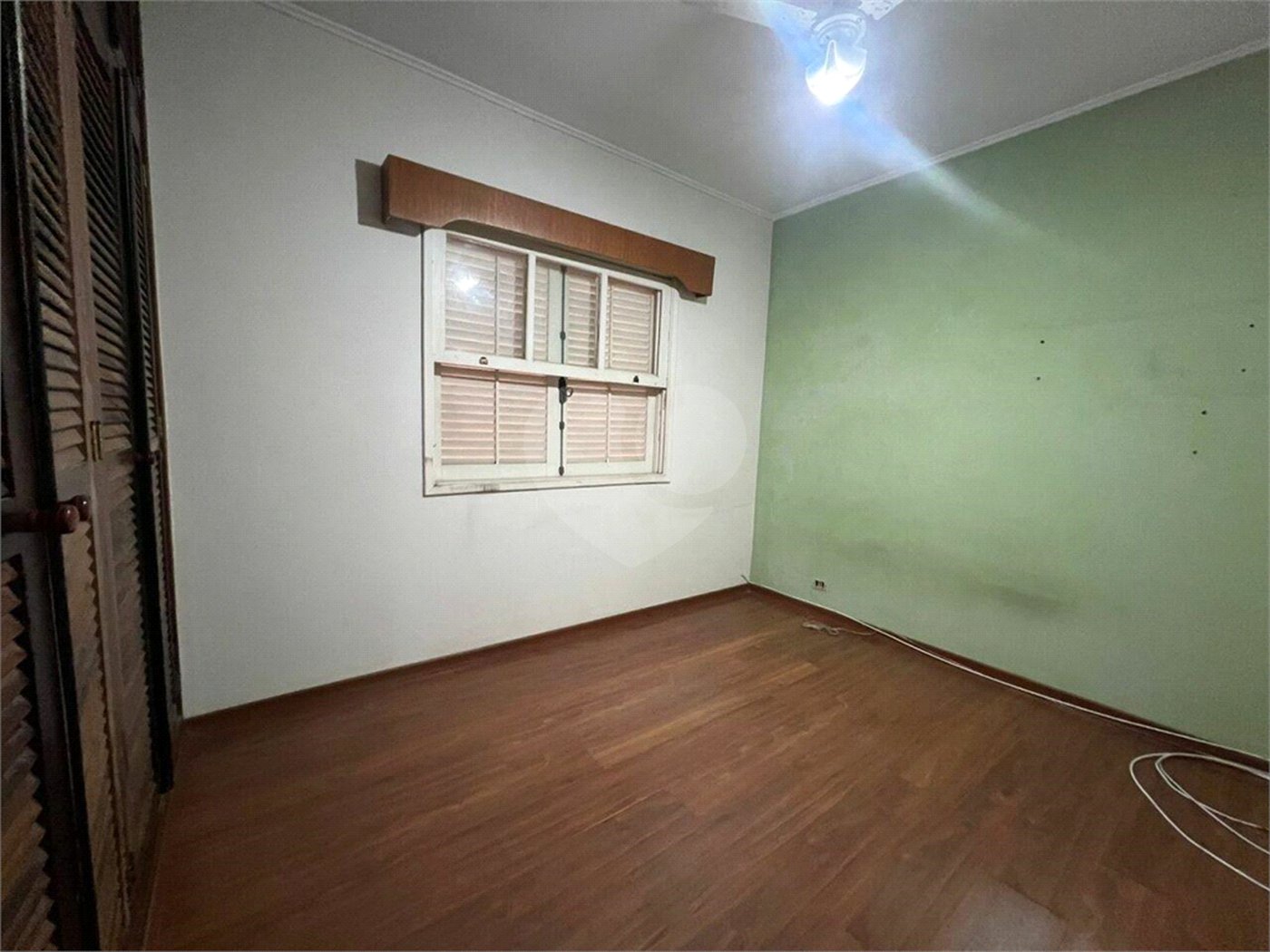 Casa à venda com 4 quartos, sendo 1 suíte, em Vila Mascote, São Paulo, SP