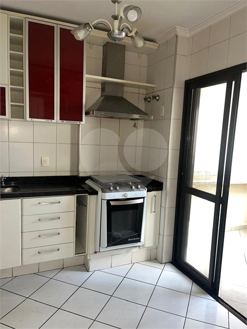 Apartamento para alugar com 3 suítes em Vila Assunção, Santo André, SP