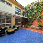 Casa à venda com 3 quartos, sendo 1 suíte, no condomínio Barão do Triunfo, São Paulo - SP