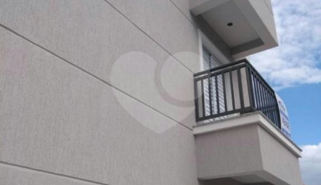Casa à venda com 2 suítes no condomínio Residencial Pitangueiras, São Paulo - SP