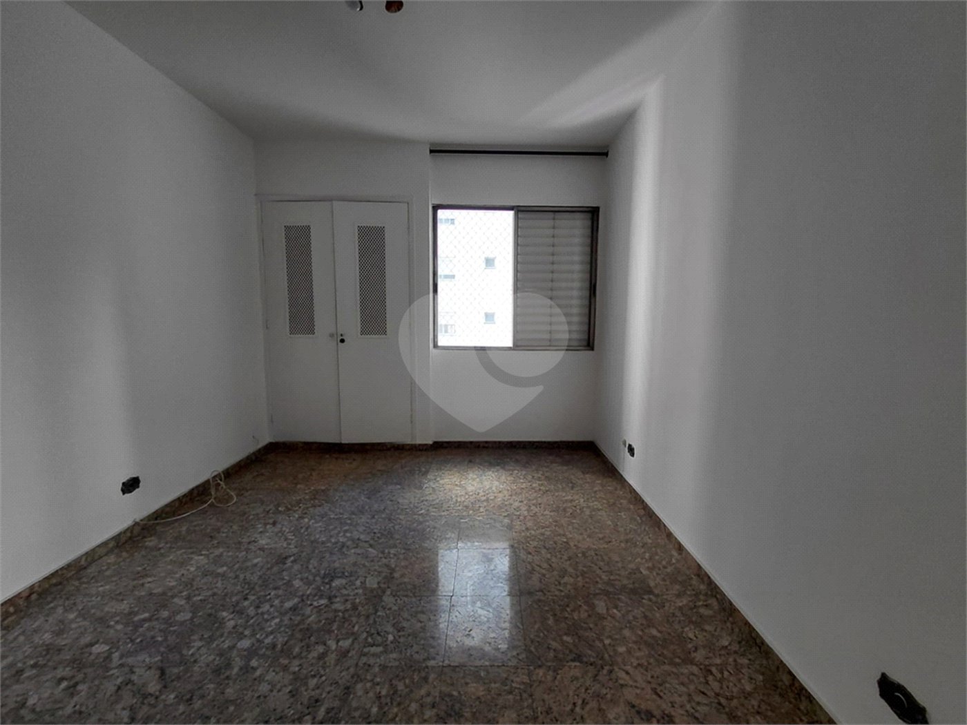 Apartamento à venda com 2 quartos, sendo 1 suíte, em Água Branca, São Paulo, SP