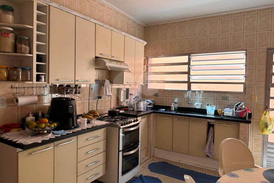 Sobrado à venda com 3 quartos, sendo 1 suíte, em Vila Nova Mazzei, São Paulo, SP