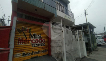 Casa à venda com 4 quartos em Imirim, São Paulo, SP