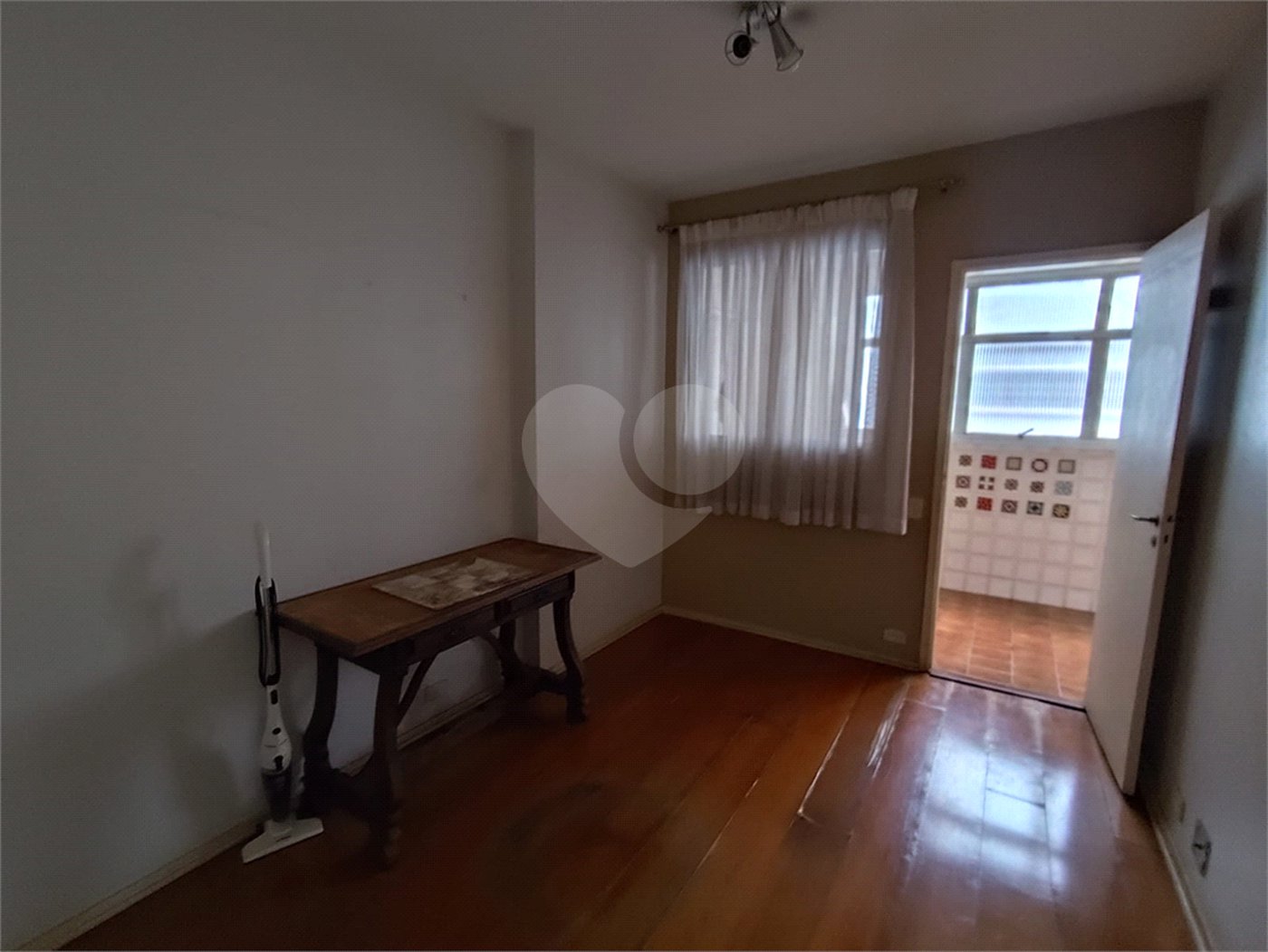 Apartamento à venda com 3 quartos, sendo 1 suíte, no Centro, Sorocaba, SP