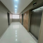 Sala Comercial para Locação Anual no Helbor Offices Santos | Moderna, Mobiliada e Pronta para Uso