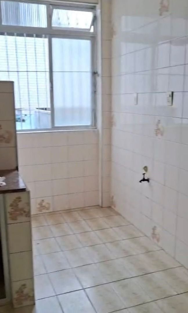 Apartamento com 2 dormitórios à venda, 85 m² por R$ 430.000,00 - Estuário - Santos/SP