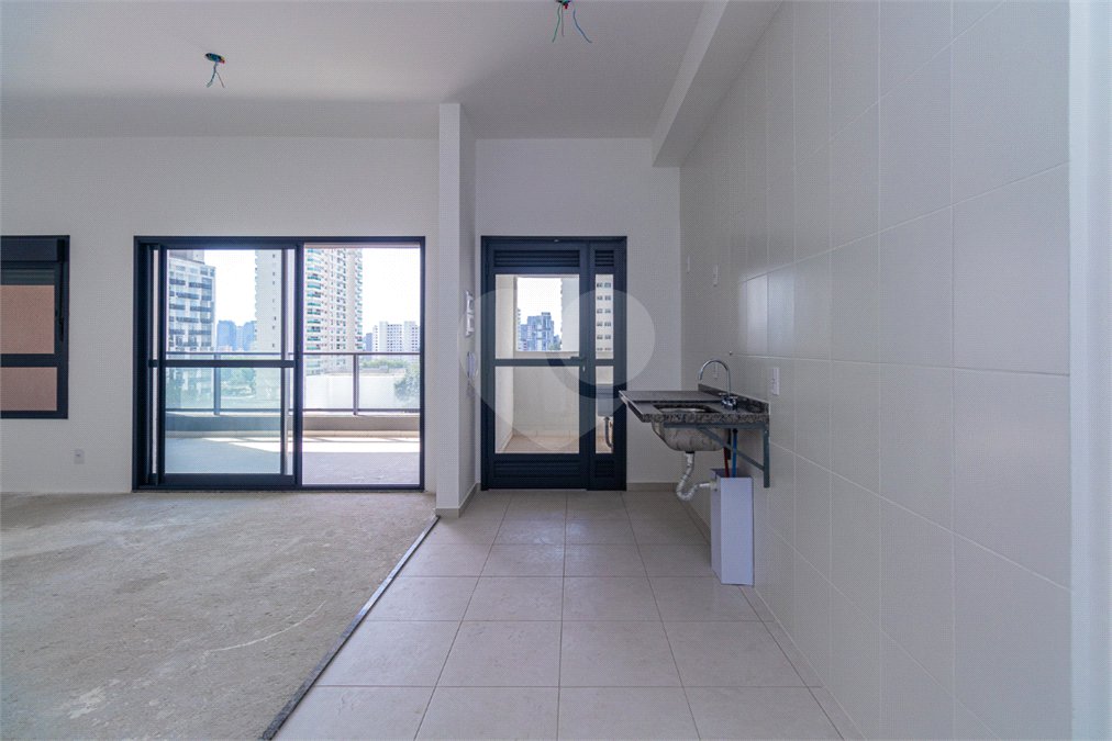 Apartamento à venda com 2 quartos, sendo 1 suíte, em Alto da Boa Vista, São Paulo, SP