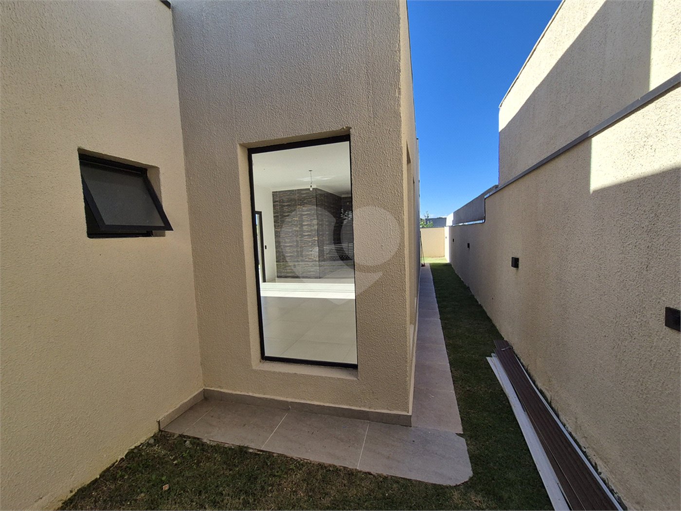 Casa à venda com 3 quartos, sendo 1 suíte, em Jardim Paraíso da Usina, Atibaia, SP
