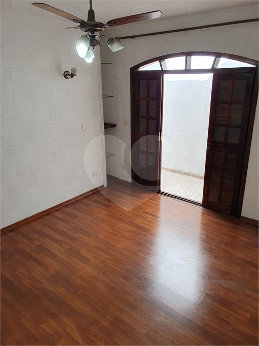 Casa em condomínio à venda com 4 quartos, sendo 1 suíte, em Santana, São Paulo, SP