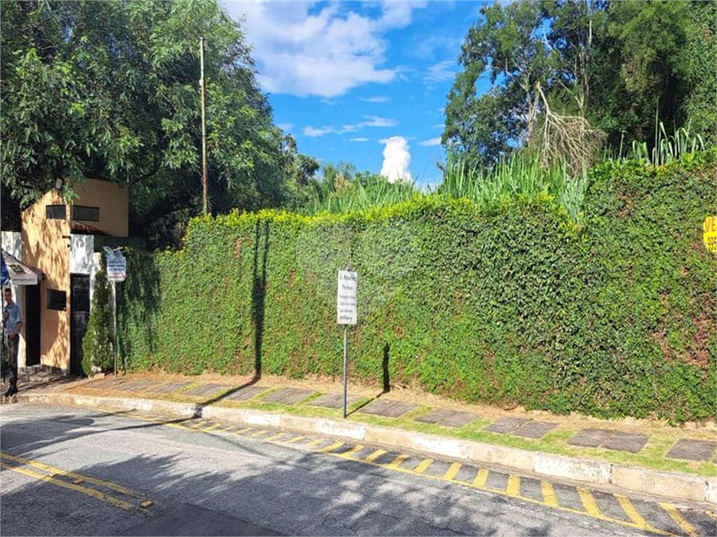 Terreno à venda em Horto, São Paulo, SP