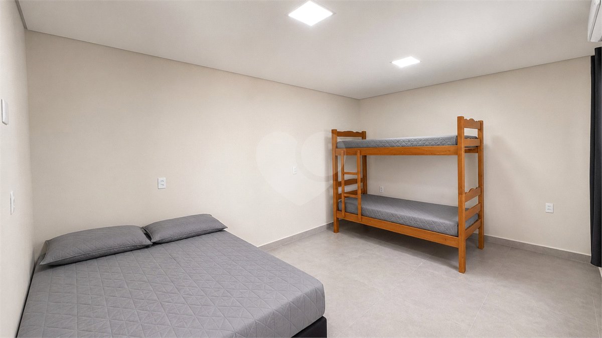 Casa Térrea à venda com 4 quartos, sendo 3 suítes, no Centro, Chapada dos Guimarães, MT