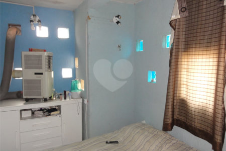 Casa à venda com 5 quartos, sendo 2 suítes, em Vila Medeiros, São Paulo, SP